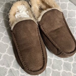 UGG Australia size 8